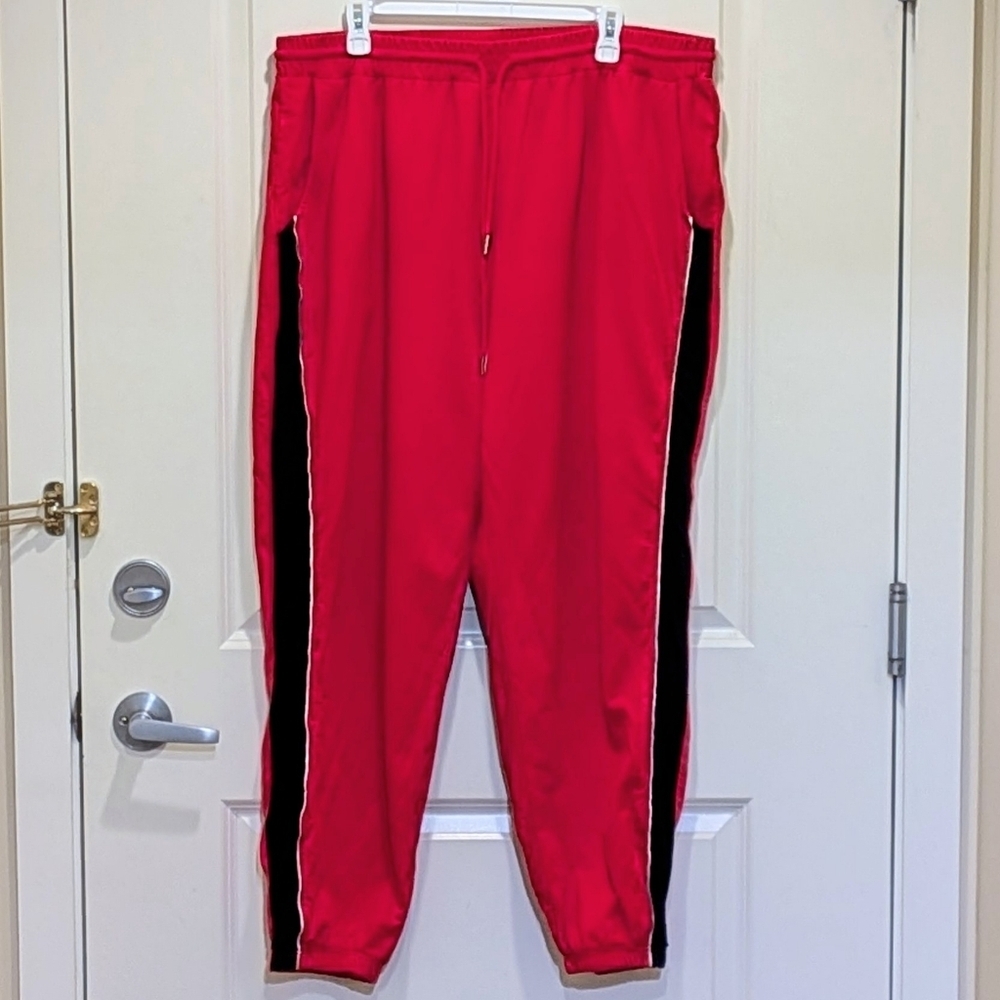 GUC SHEIN 3X Red Black and White Cotton Crop Top Co-ord Set Track Suit - Picture 5 of 7